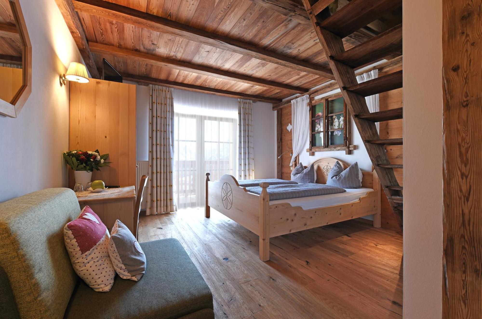 Agriturismo Soleseid سان فيجيليو دي ماريبْ المظهر الخارجي الصورة