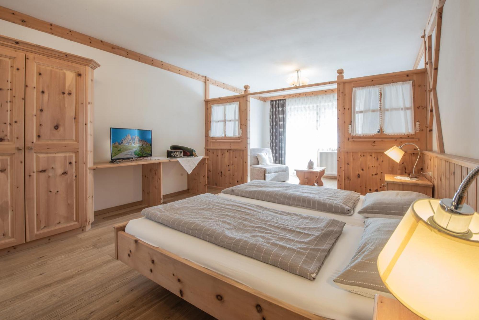 Agriturismo Soleseid سان فيجيليو دي ماريبْ المظهر الخارجي الصورة