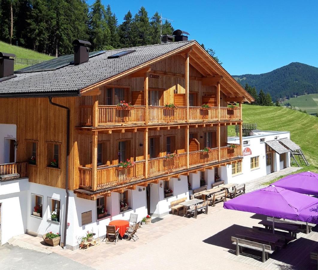 Agriturismo Soleseid سان فيجيليو دي ماريبْ المظهر الخارجي الصورة